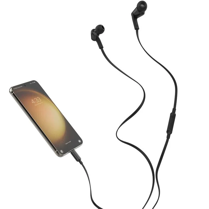 Belkin Soundform Wired Earbuds with USB-C Connector - Black - Image 3