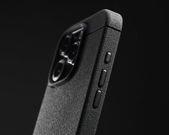 Caudabe Sheath Case MagSafe iPhone 16 Pro Max Camera Control - Black - Image 3