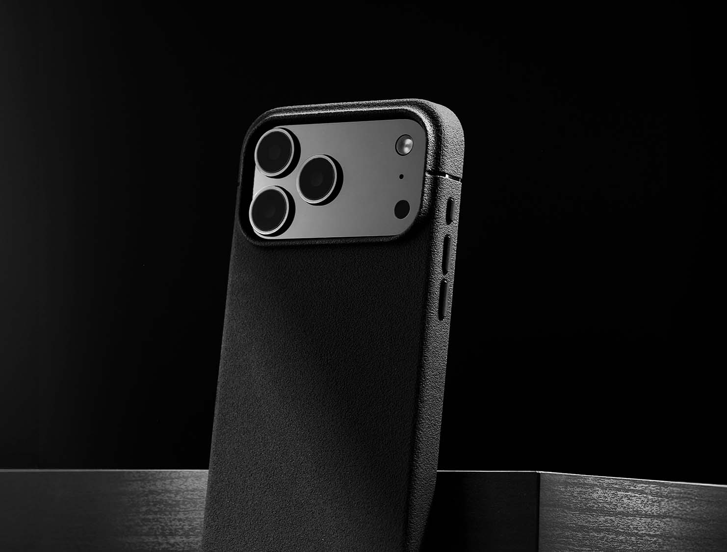 Caudabe Sheath (OPEN) Case MagSafe iPhone 17 Pro 6.3 - Black - Image 12