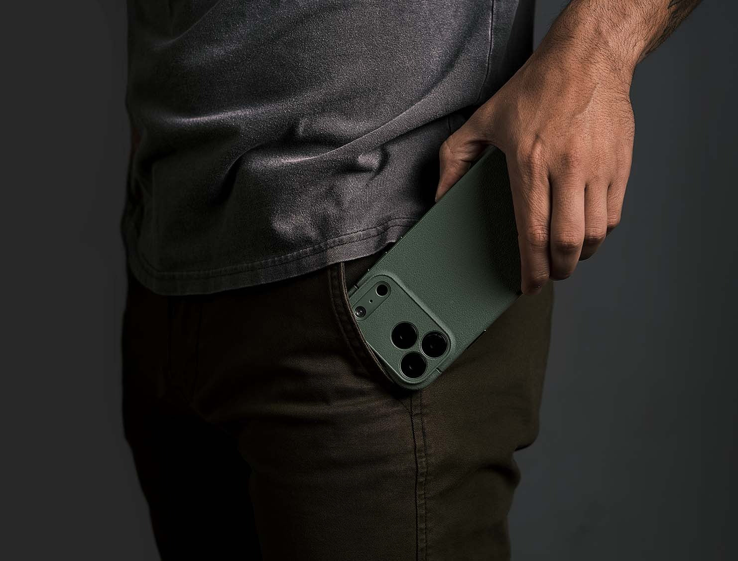 Caudabe Sheath Precise Protective Case MagSafe iPhone 17 Pro 6.3 - Eucalyptus Green - Image 8