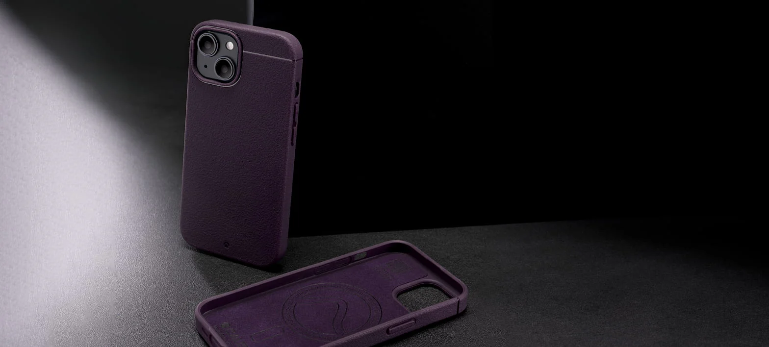 Caudabe Sheath Slim Protective Case MagSafe iPhone 15 / 14 / 13 Standard 6.1 - Amethyst - Image 3