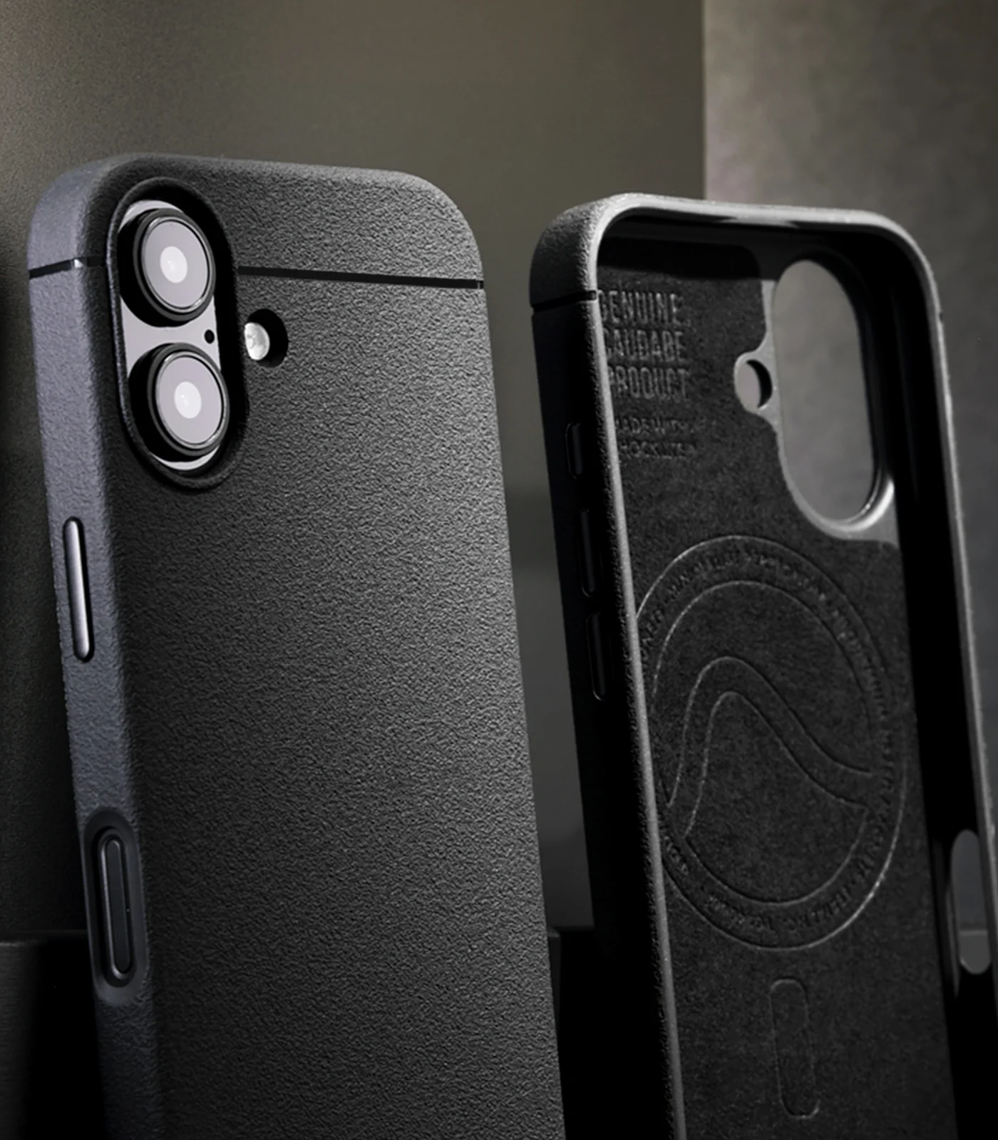 Caudabe Synthesis Slim Protective Case MagSafe iPhone 16 Standard 6.1 - Black - Image 3