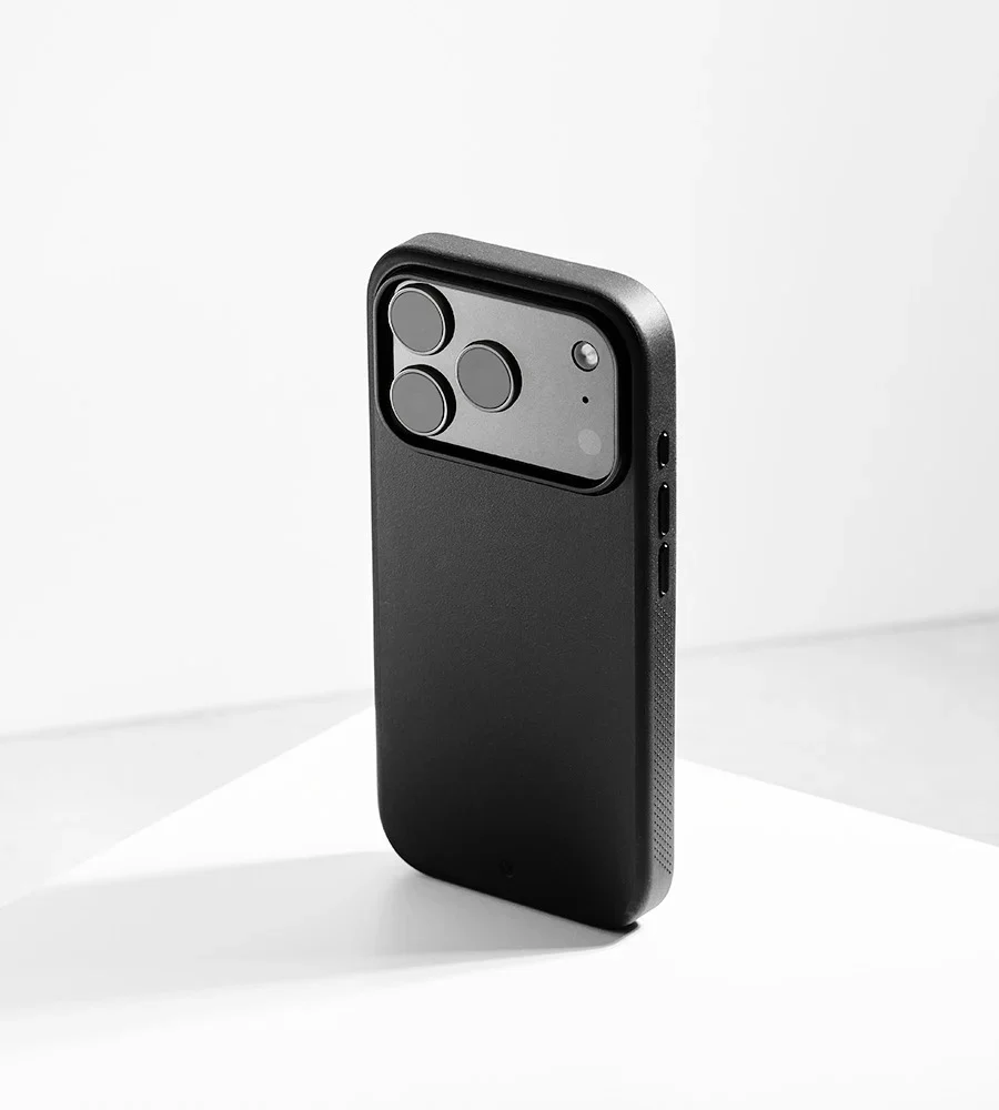 Caudabe Synthesis Slim Protective Case MagSafe iPhone 17 Pro Max 6.9 - Black - Image 4