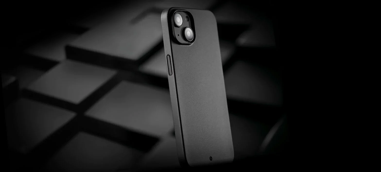Caudabe The Veil Ultra Thin Case For iPhone 14 Standard 6.1 - STEALTH BLACK - Image 6