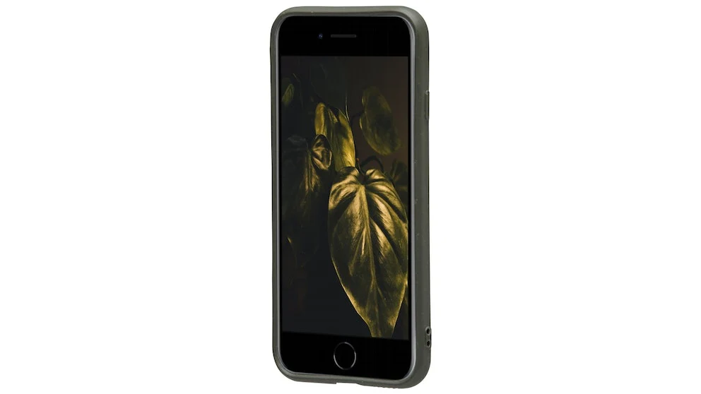 Dbramante1928 Grenen Case for iPhone 8 / 7 / SE2020 / SE2022 Dark Olive Green - BONUS Screen Protector - Image 3