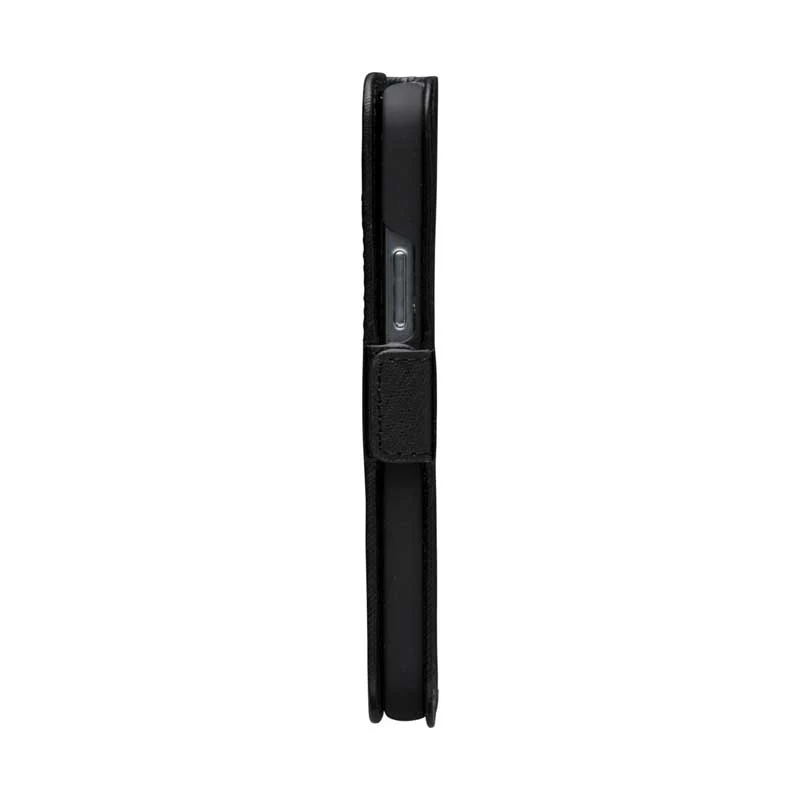Dbramante1928 Milano Saffiano Leather Folio Case iPhone 12 / 12 Pro Night Black with FREE SCREEN GUARD - Image 11