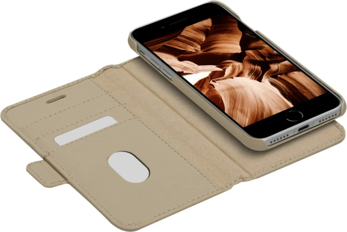 Dbramante1928 New York Leather Folio Case iPhone SE 3rd / 2nd / 8 / 7 Sahara Sand - BONUS Screen Protector - Image 2