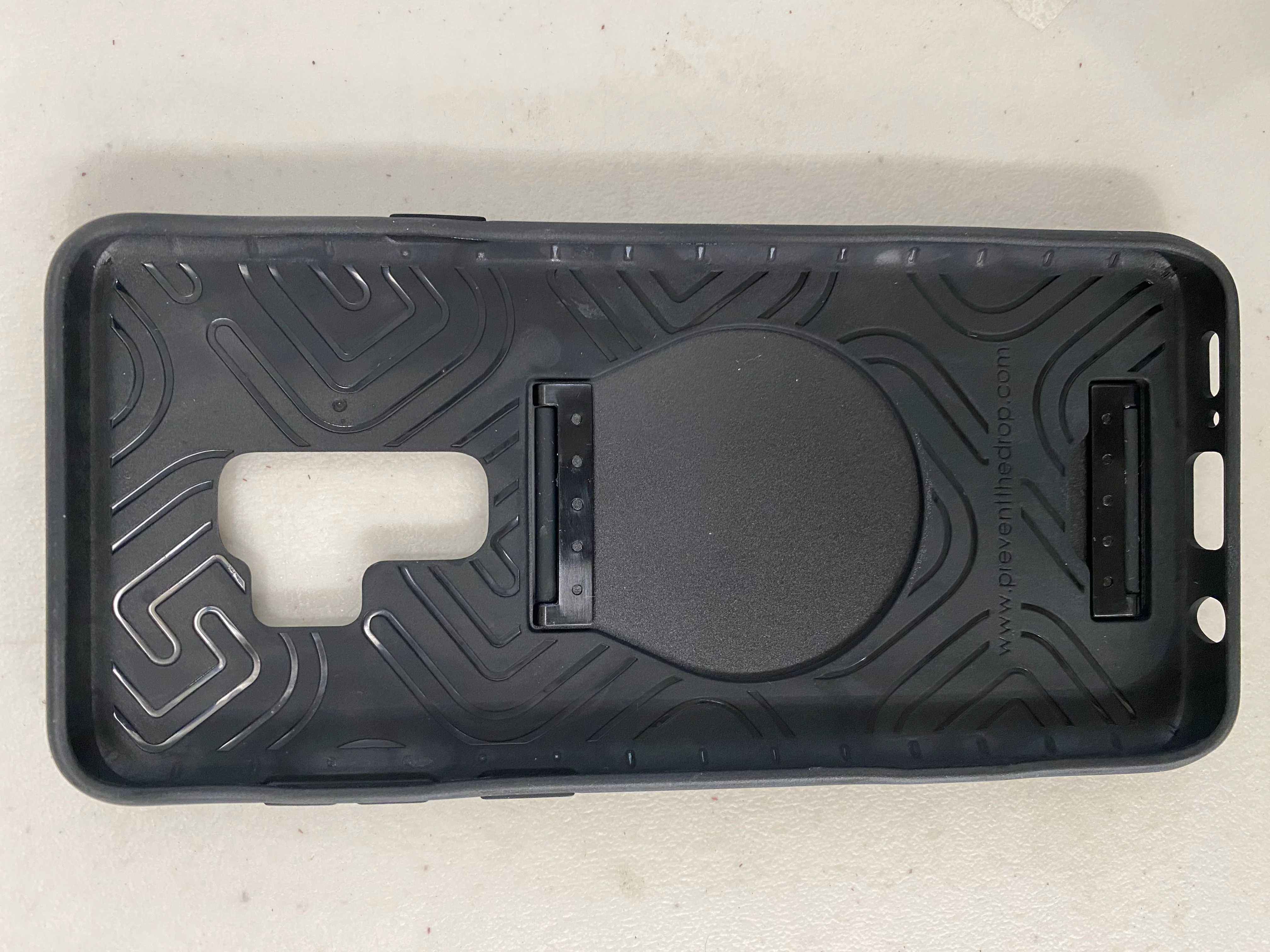 Grip2u Boost Superior Protection Case with Handstrap for Samsung Galaxy S9 - Black - Image 4