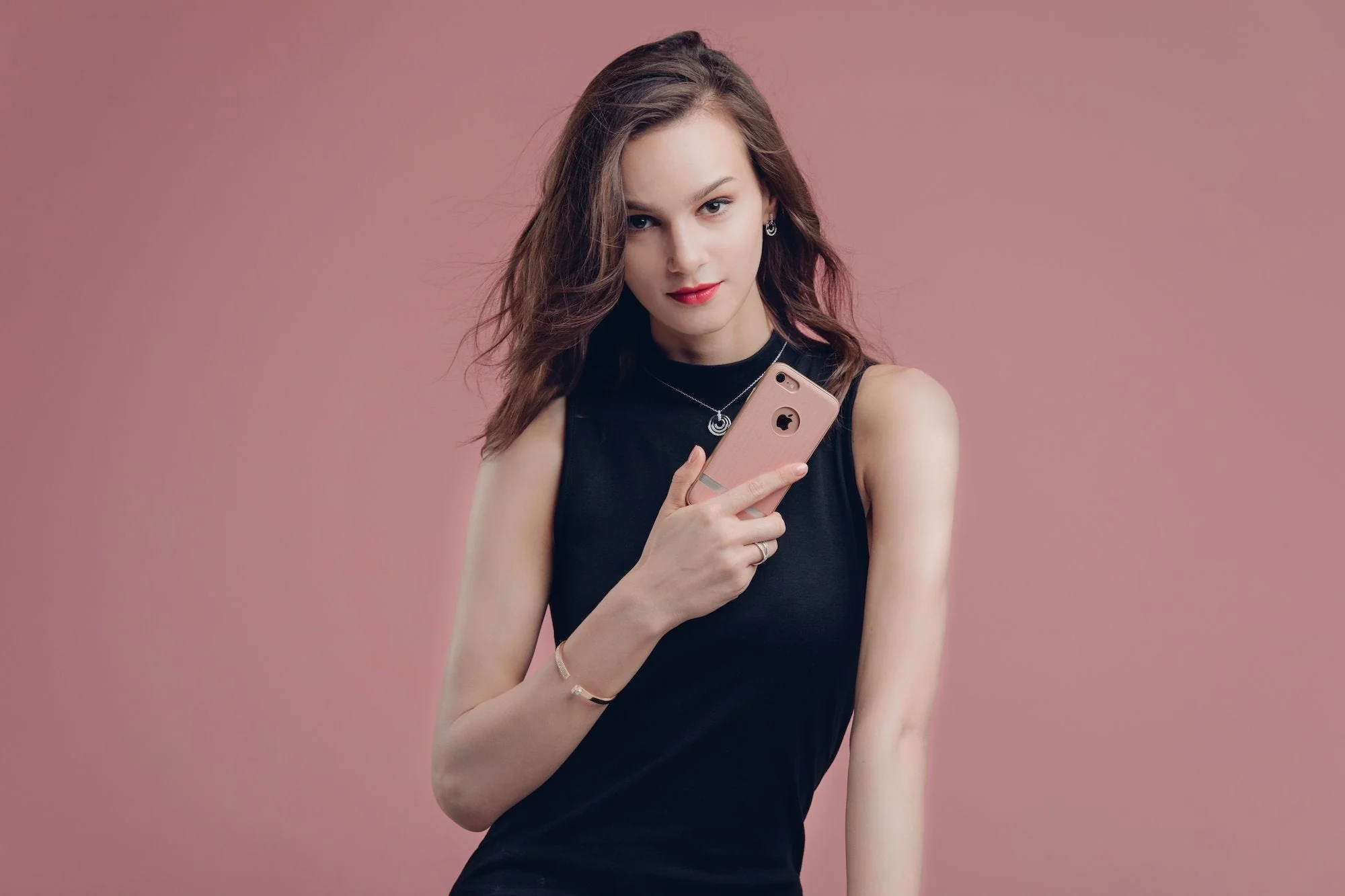 Moshi Vesta Ultra Slim Protective Textile Case For iPhone XS / X - Blossom Pink - Image 10