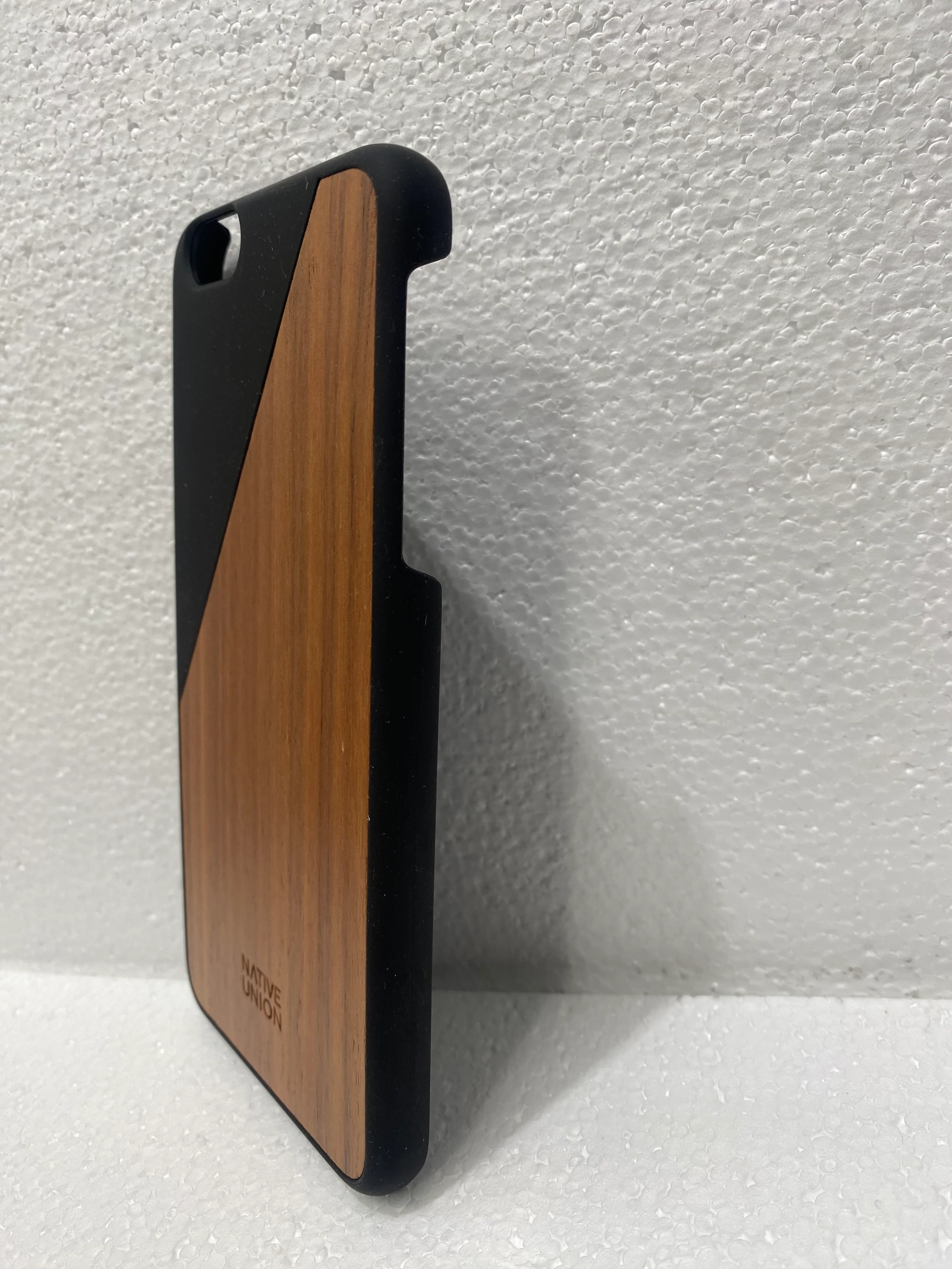 Native Union Clic Wooden Case For iPhone 6 Plus / 6s Plus - BONUS Screen Protector - Image 3