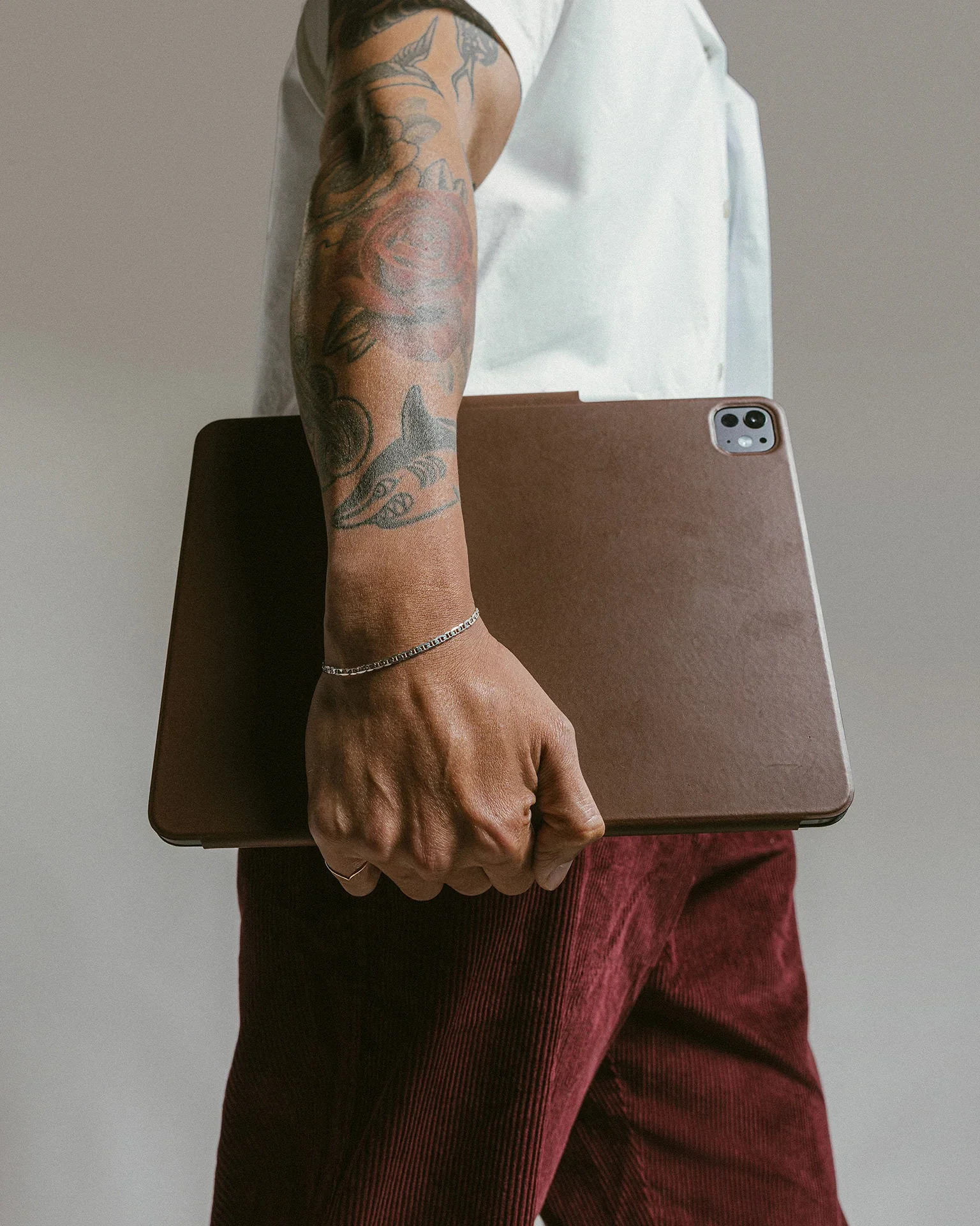 Nomad Premium Leather Folio Case for iPad Pro 11 M4 / M5 - Brown - Image 10