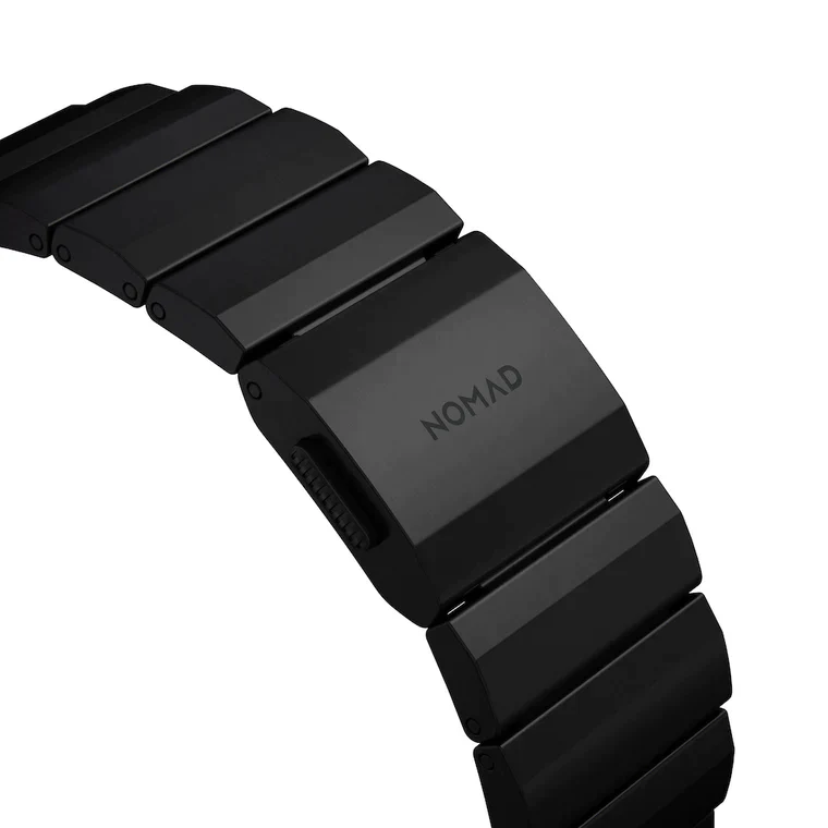 Nomad Titanium Band 42/44/45/46/49mm - Black hardware - Image 4
