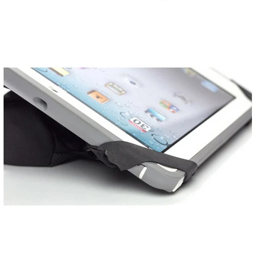OtterBox Latch Utility II & Accessory Bag 7 - 11 inch iPad & Tablets - Black - Image 4