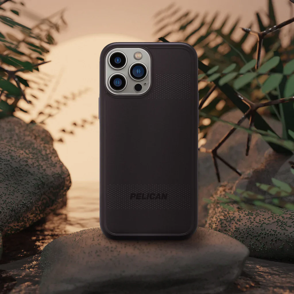 Pelican Protector Rugged Case & MagSafe Built-in iPhone 14 Pro Max 6.7 - Black - Image 10