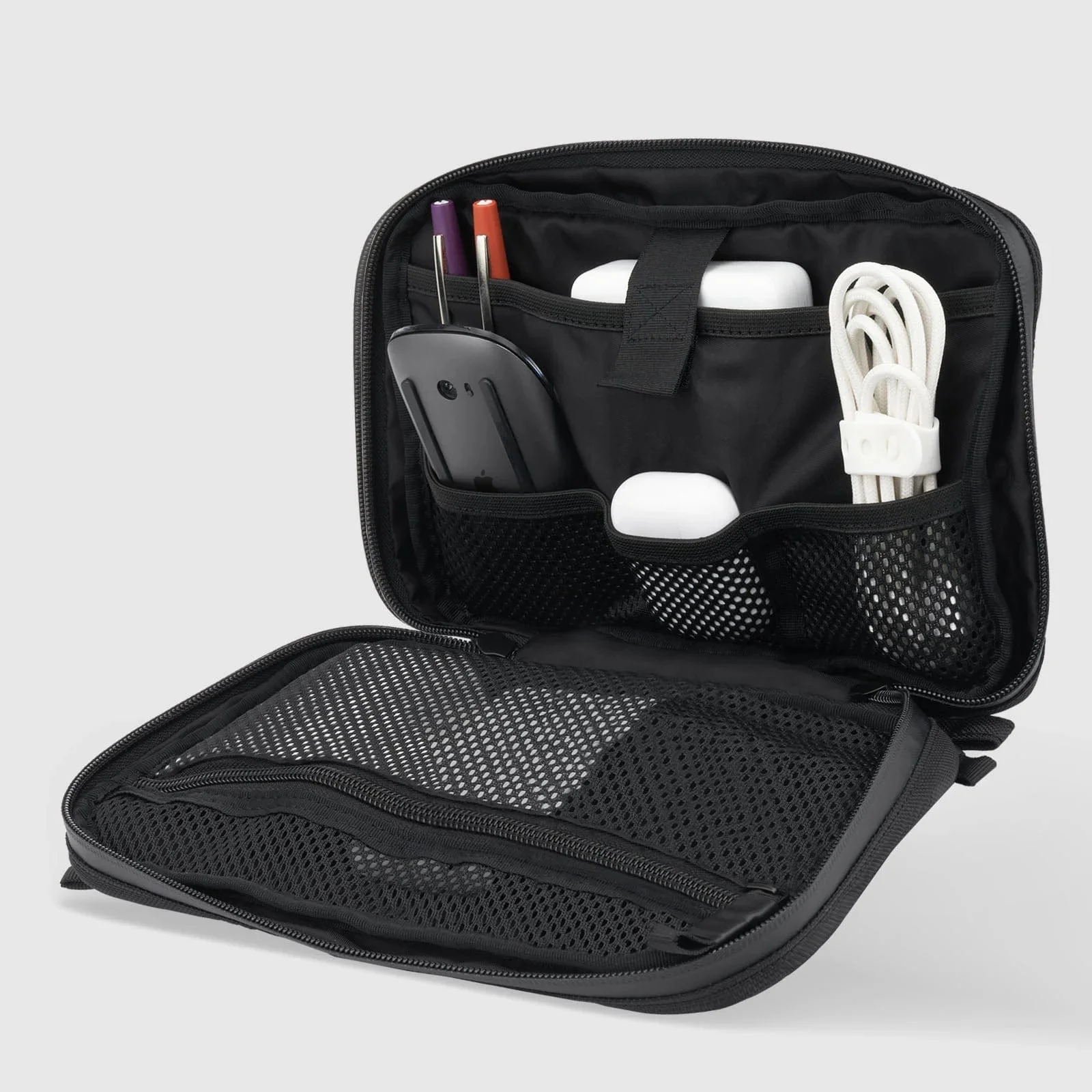 Pelican Traveler Tech Organizer - Image 2
