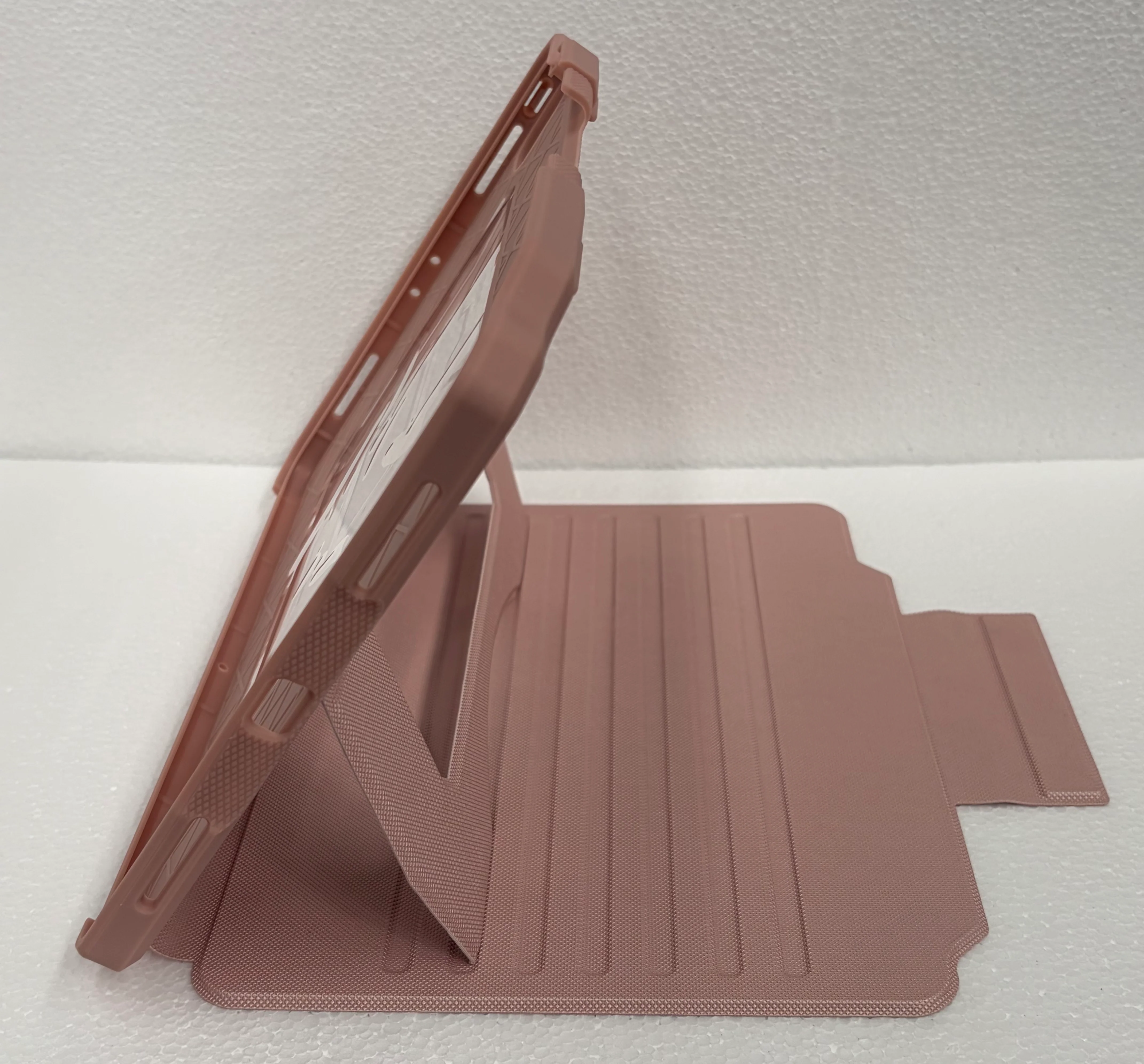 Rugged Folio Magnetic Case for iPad Pro 11 2020 2nd Gen - Rose Gold - Image 4