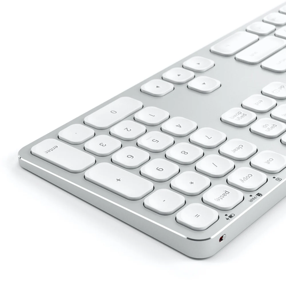 Satechi Aluminium Bluetooth Keyboard (Silver/White) - Image 3