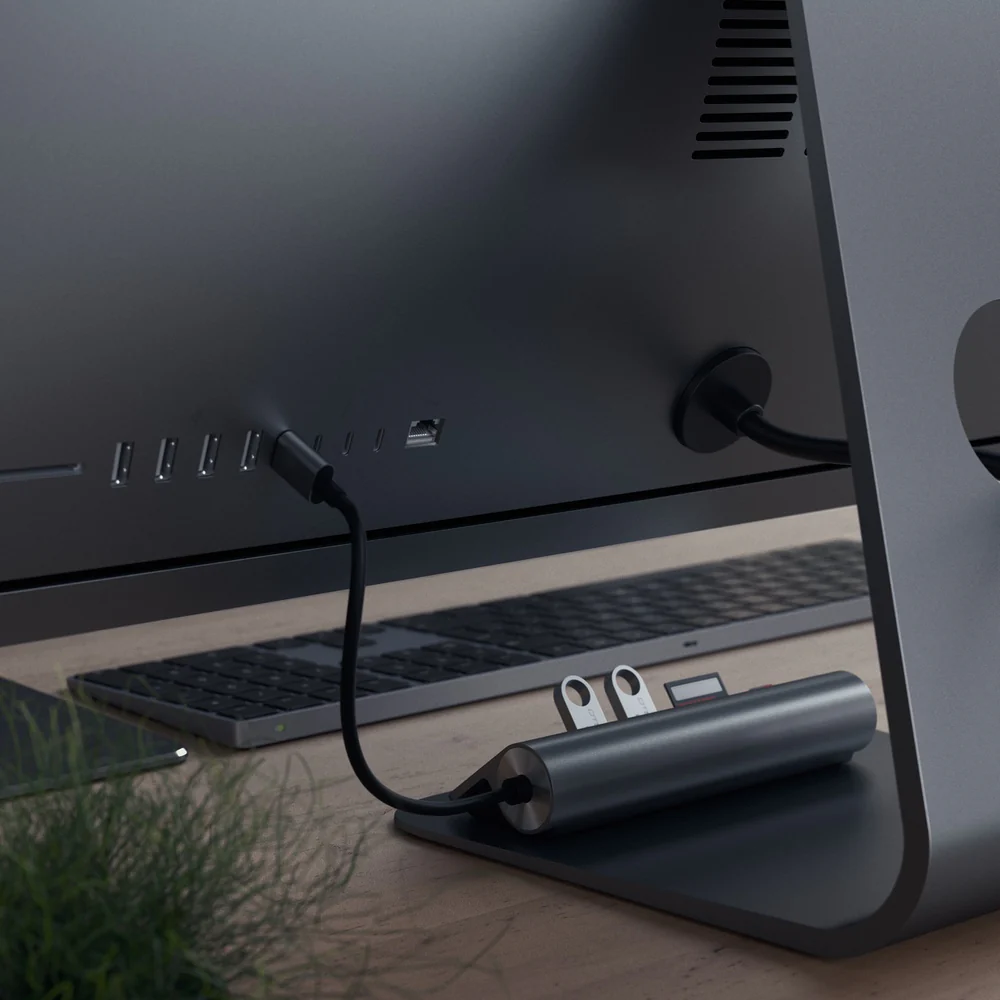 Satechi USB-C Combo Hub for Desktop (Space Grey) - Image 6