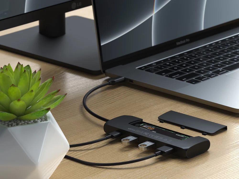 Satechi USB-C Hybrid Multiport Adapter with SSD Enclosure (Black) - Image 7