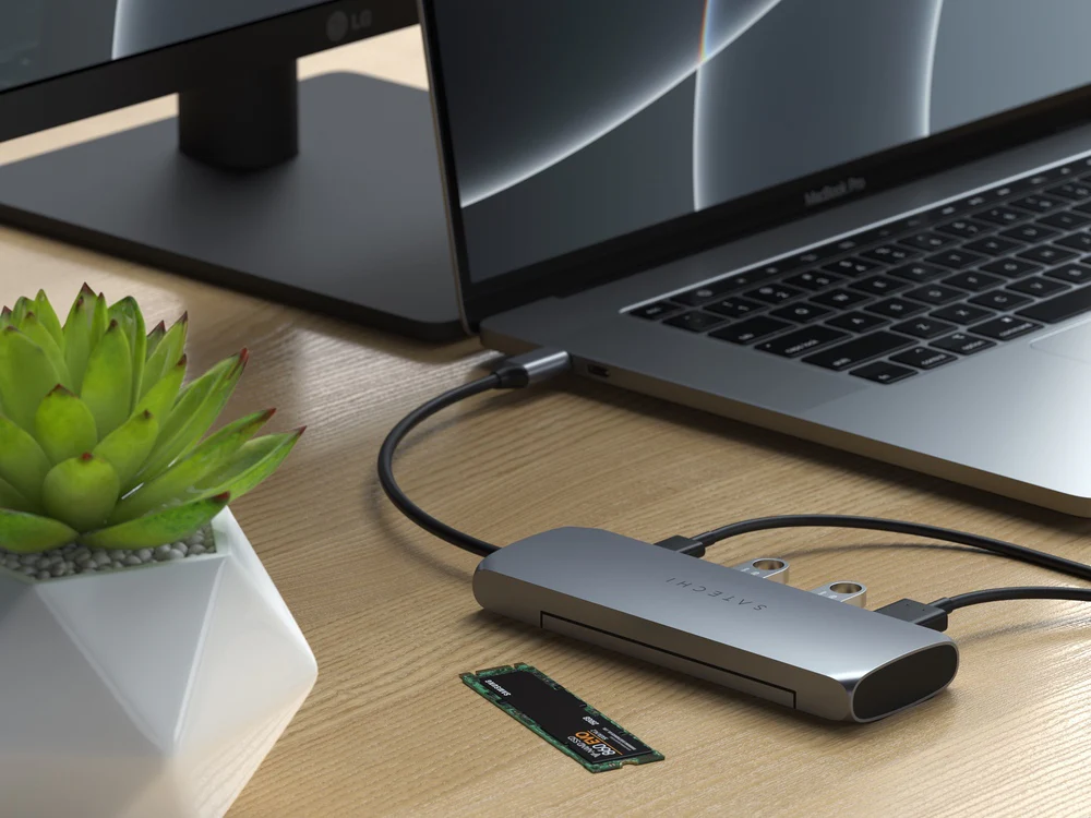 Satechi USB-C Hybrid Multiport Adapter with SSD Enclosure (Space Grey) - Image 6