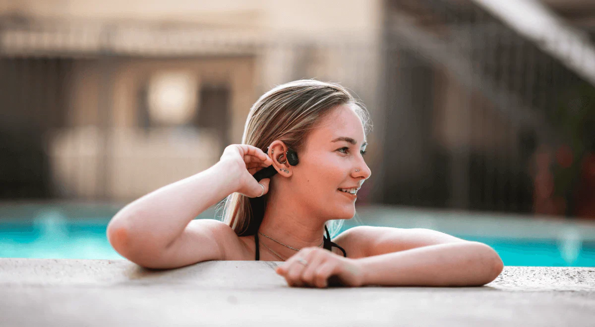 SHOKZ OpenSwim Waterproof Bone Conduction Swimming MP3 Player Headphones - Black - Image 12