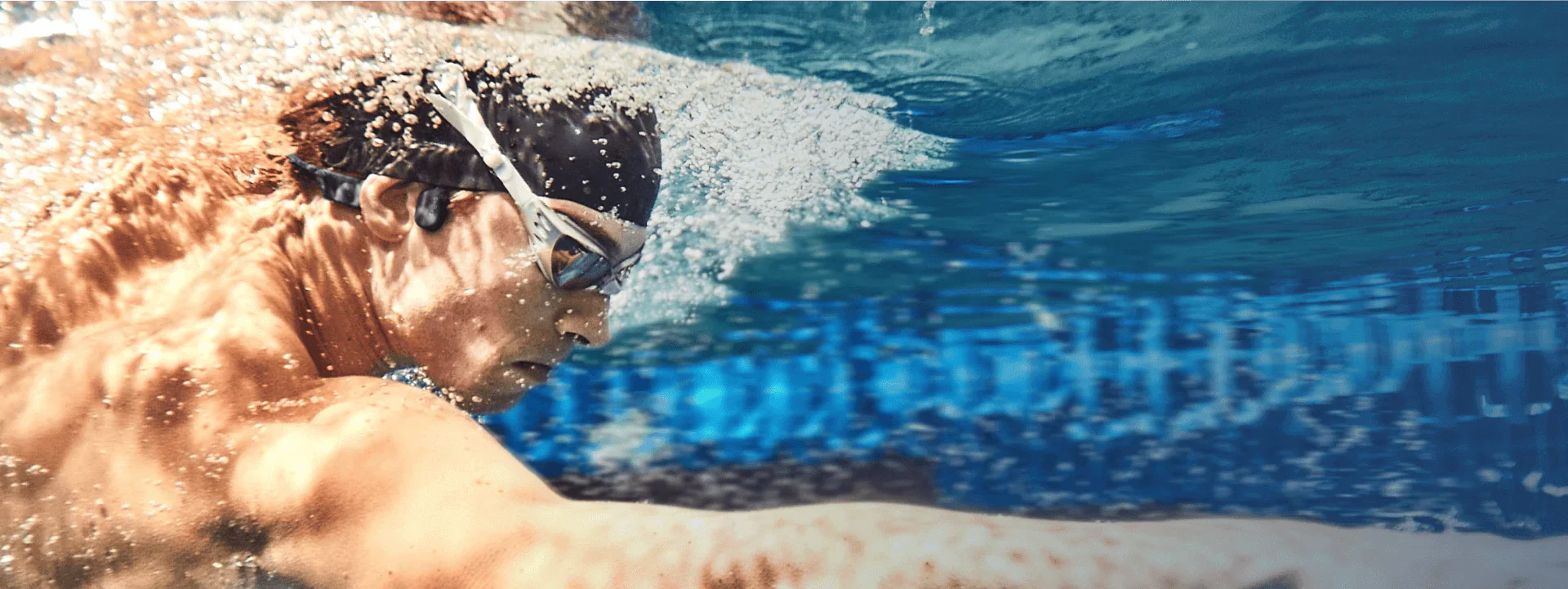 SHOKZ OpenSwim Waterproof Bone Conduction Swimming MP3 Player Headphones - Black - Image 7