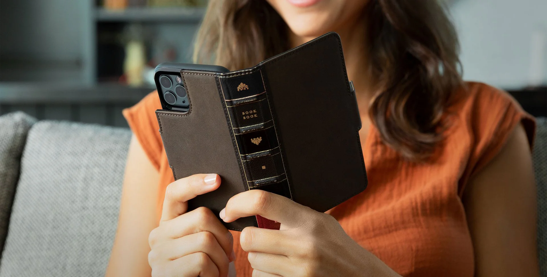 Twelve South BookBook Leather Wallet MagSafe Case For iPhone 13 Mini - Black - Image 3