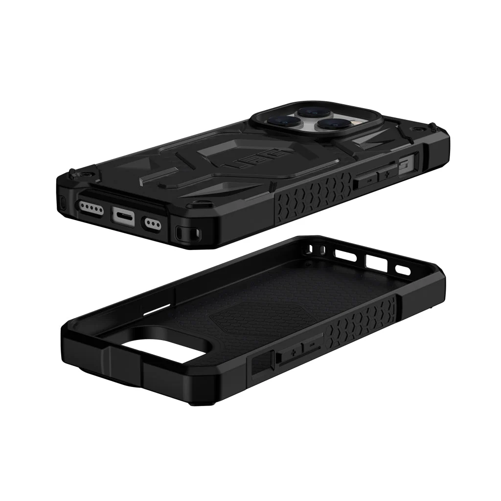 UAG Monarch Pro MagSafe with ACTION BUTTON case for iPhone 15 Pro Max 6.7 Carbon Fiber - Image 8