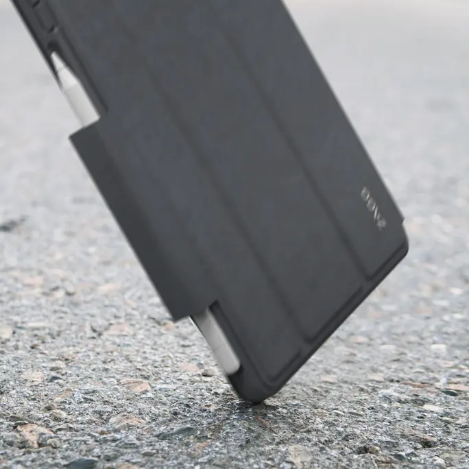 ZAGG Pro Keys Detachable Case & Wless Keyboard Trackpad iPad Air 4 & 5 10.9 & Pro 11 - Black - Image 2